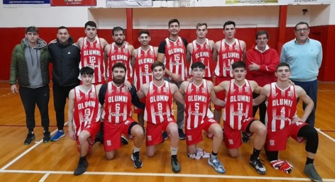 Alumni se pone al día en la Asociación Rosarina de Básquet