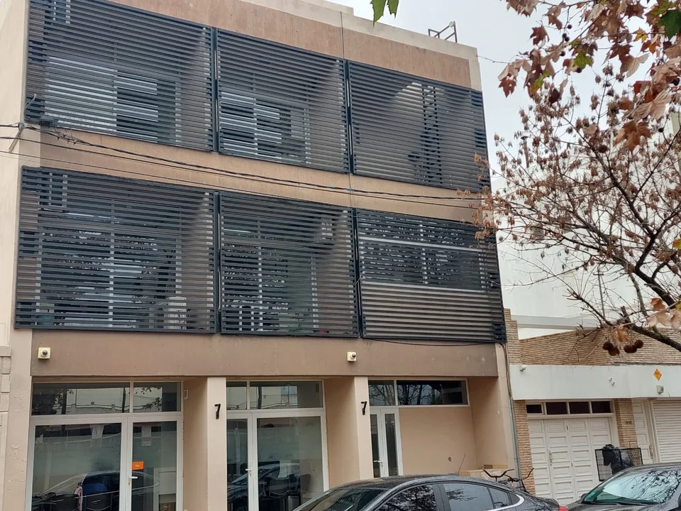 Quedó imputada por robar en un vivienda