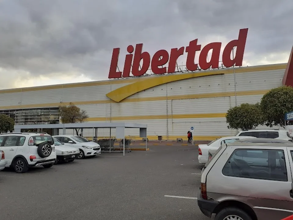 El grupo Libertad cambia de dueños: ¿quién se queda con el hiper?