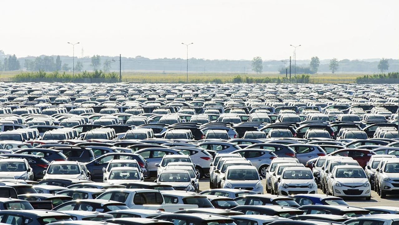 Aumentó la venta de autos nuevos y cayó la de usados