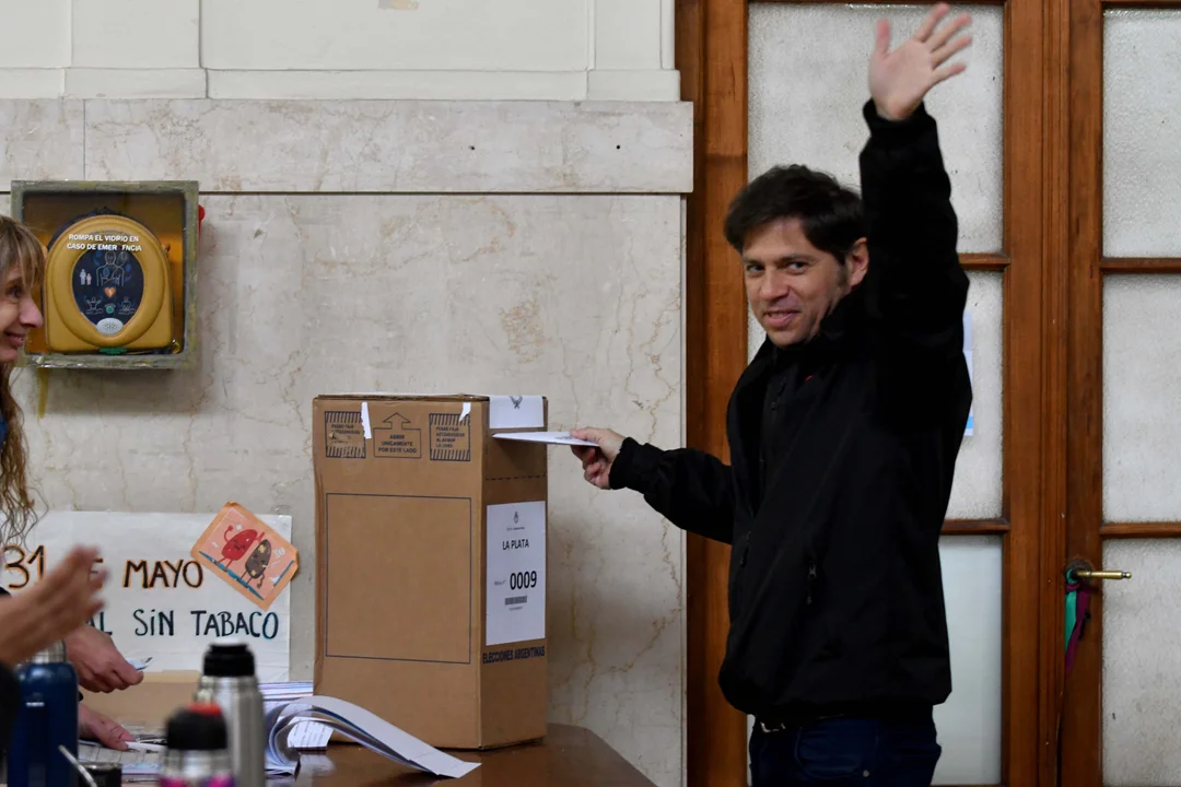 Kicillof: "No hay que quedarse en la casa, hay que ir a votar"