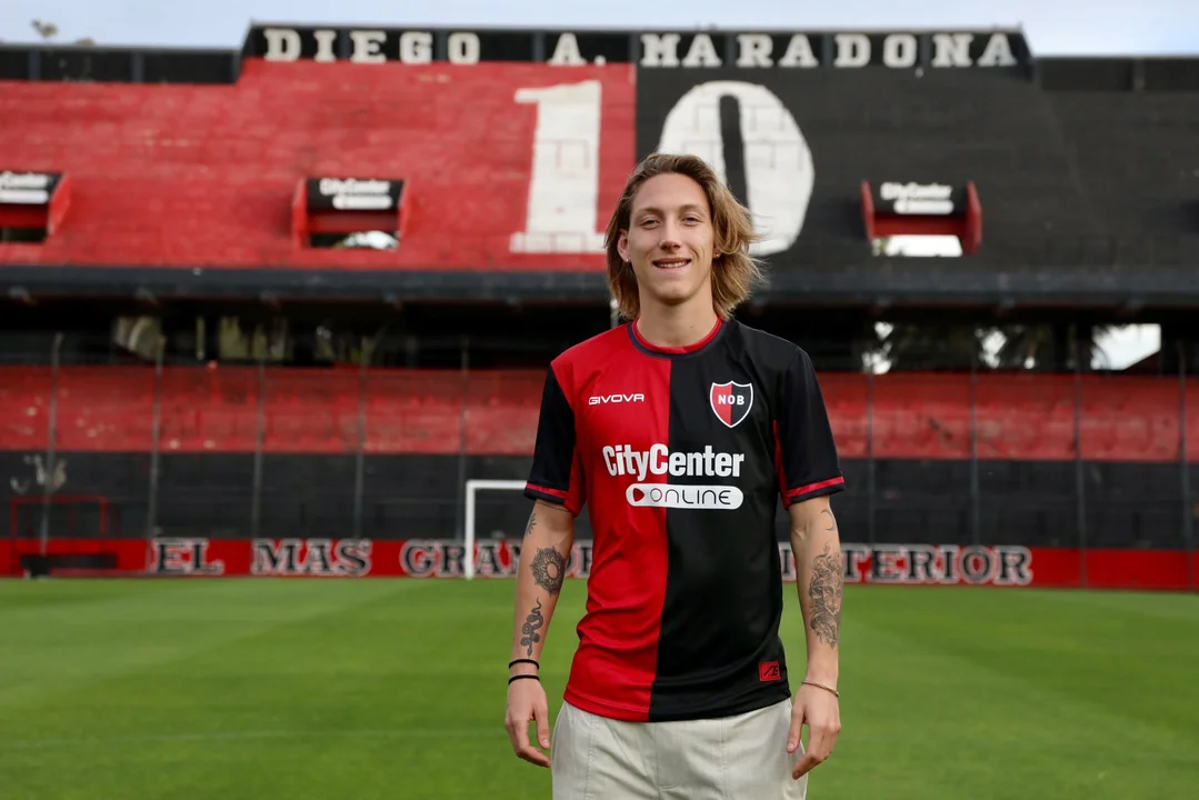 Firmó Schor: "Estoy muy ansioso por comenzar esta nueva etapa"