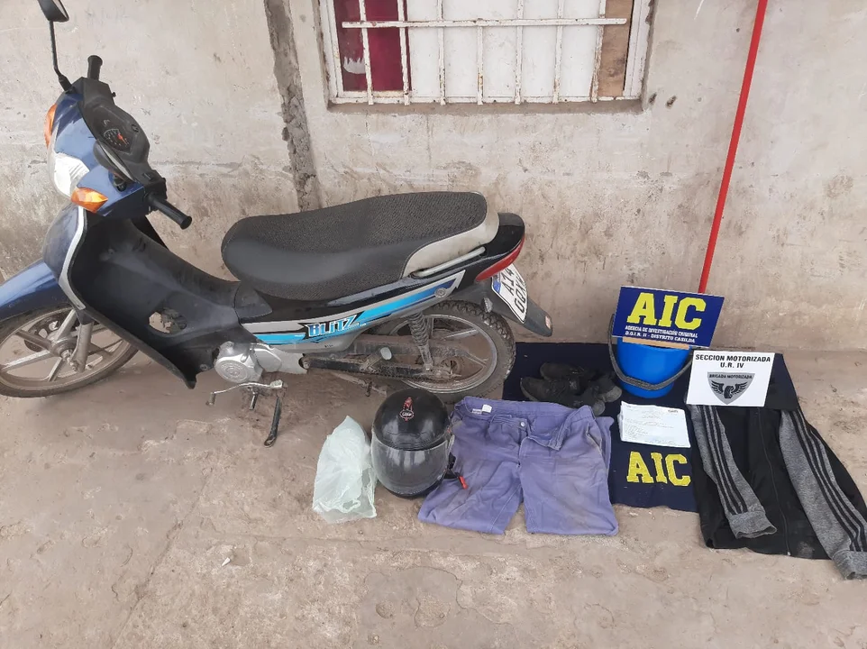 Allanaron una vivienda y recuperaron motocicletas robadas