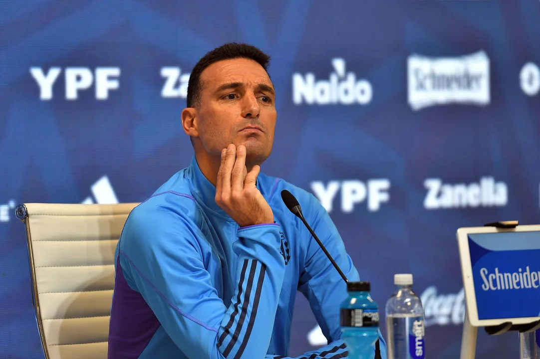 Scaloni se quejó del precio de las entradas para ver a la Selección