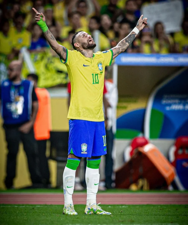 Brasil goleó a Bolivia y Neymar se convirtió en el máximo goleador de la Selección