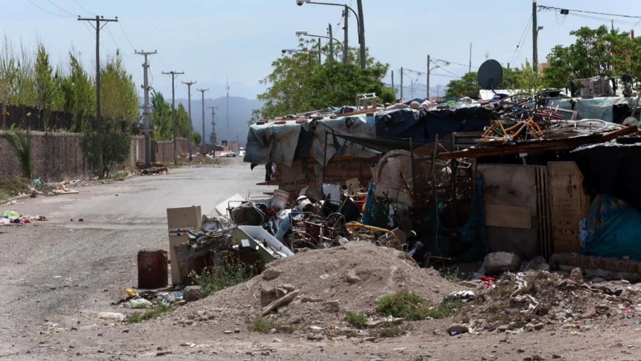 La pobreza en Argentina dio un salto brutal y alcanzó al 52,9% de la población