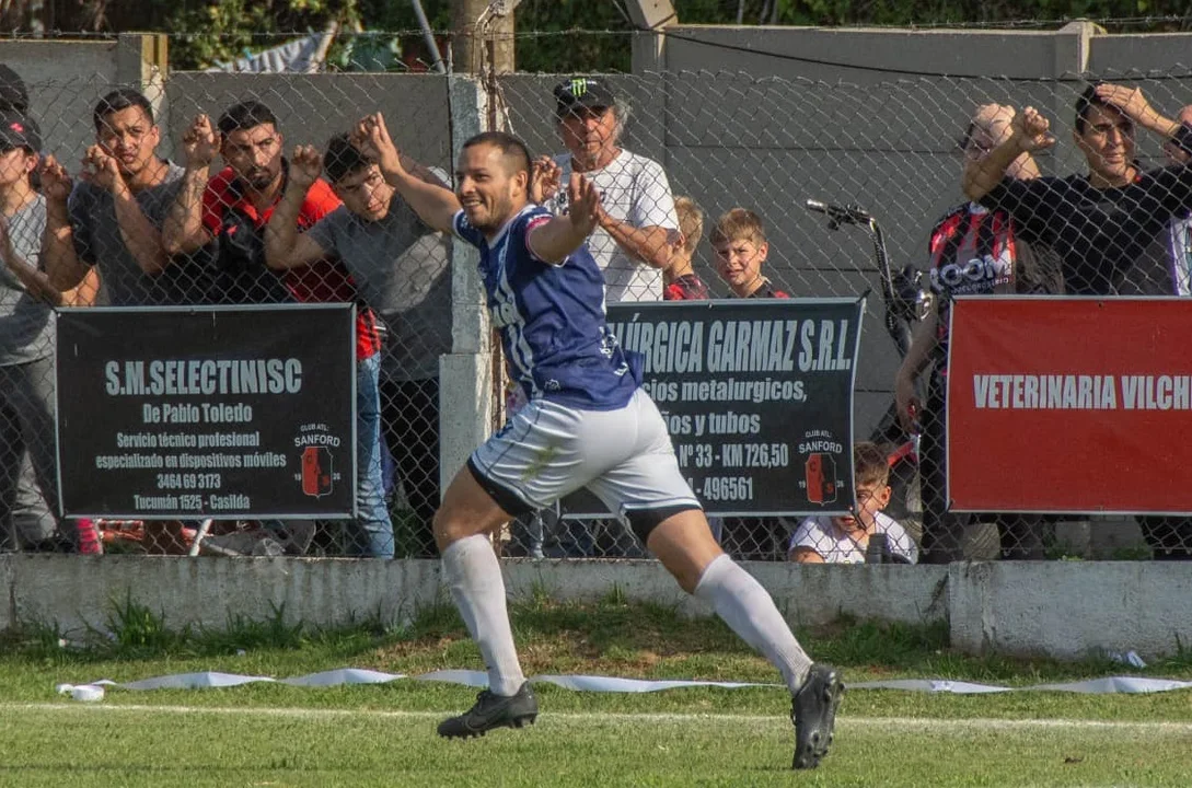 Atrápame si puedes. Ezequiel Lazo es el jugador franquicia que tiene el Azul desde hace tiempo.