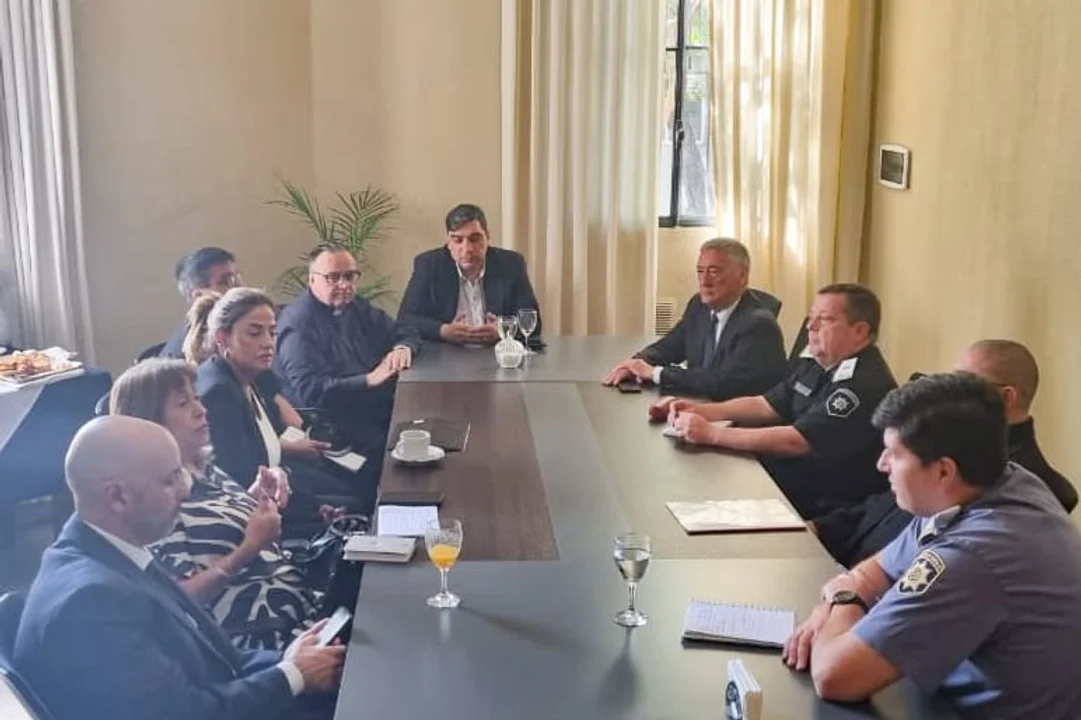 Desde Seguridad se impulsan acciones para combatir la corrupción institucional