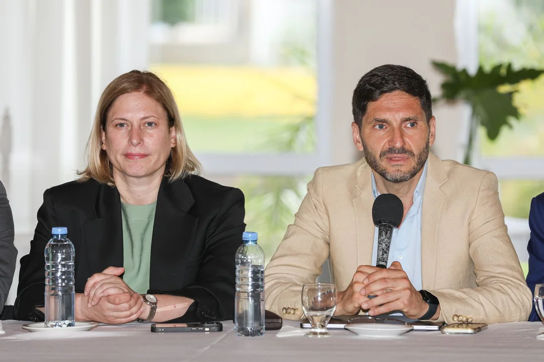Pullaro felicitó a Milei: "Espero que pueda encontrar soluciones"
