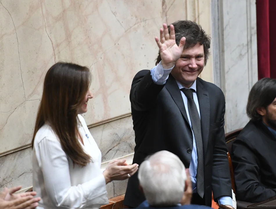 La Asamblea Legislativa proclamó la fórmula presidencial Milei - Villarruel