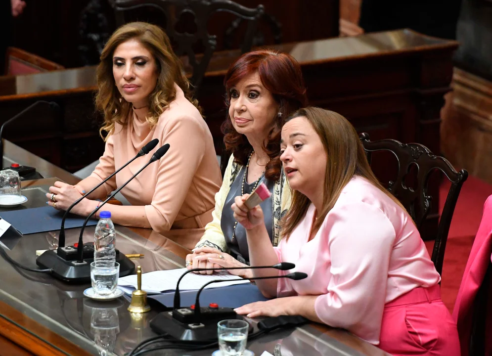 La Asamblea Legislativa proclamó la fórmula presidencial Milei - Villarruel