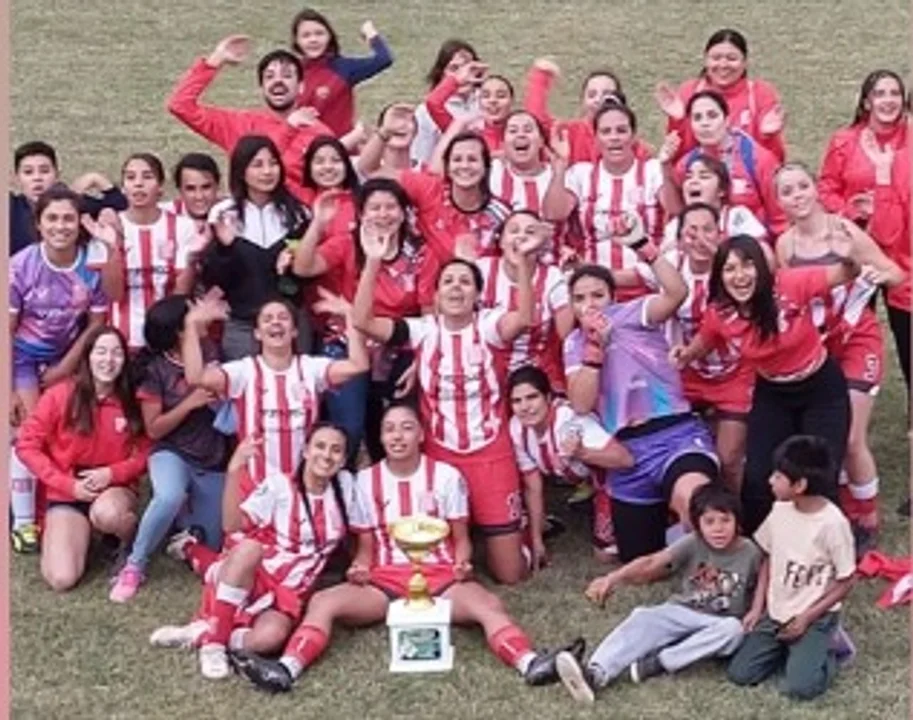 Las Alazanas son campeonas por primera vez en su historia