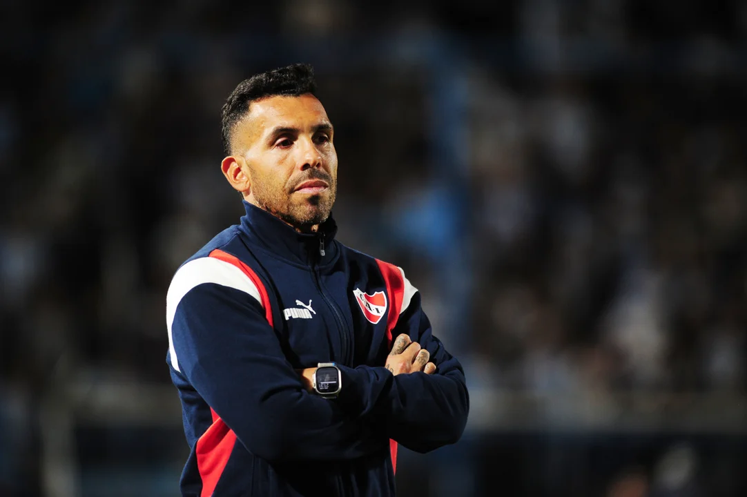Tevez renueva su contrato en Independiente hasta 2026