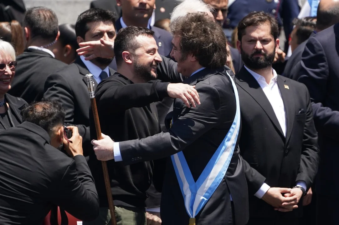 Qué presidentes acompañaron a Javier Milei en su asunción
