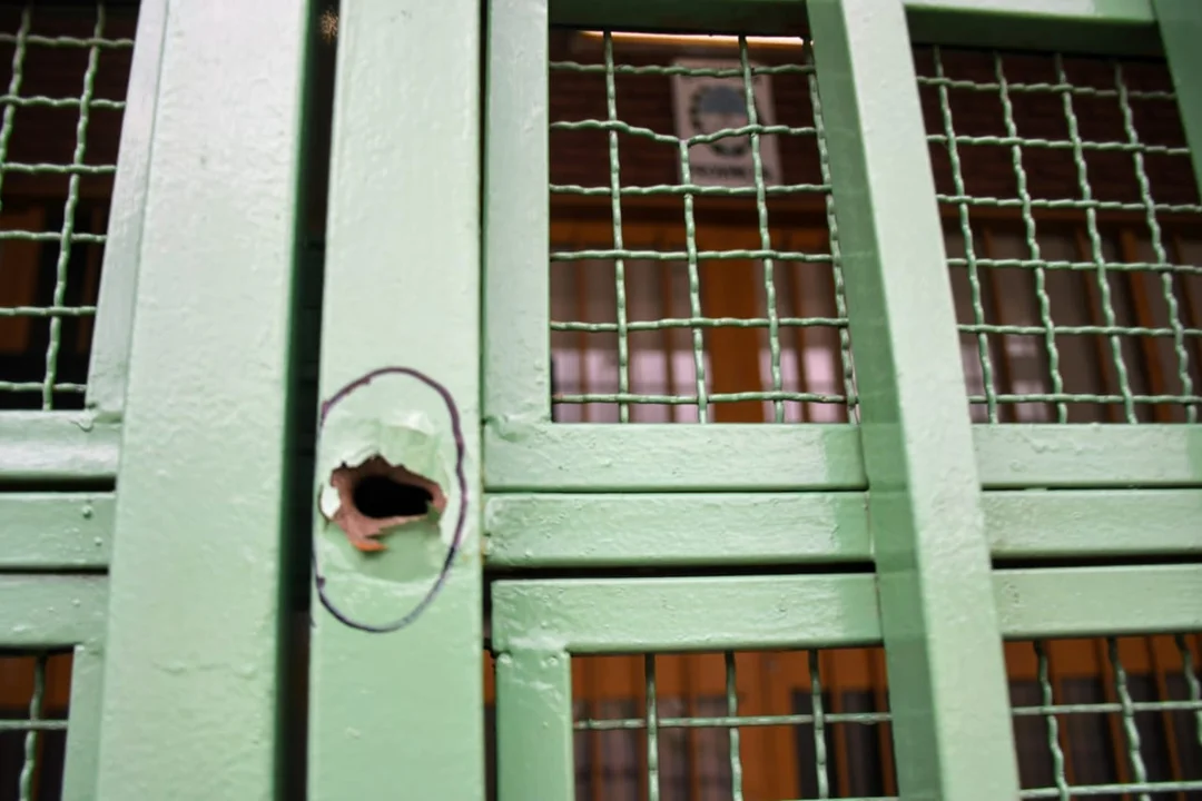 Otro atentado: balearon una escuela en zona oeste