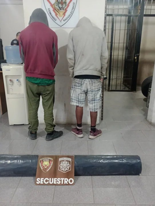 Dos aprehendidos por robo en una vivienda en construcción