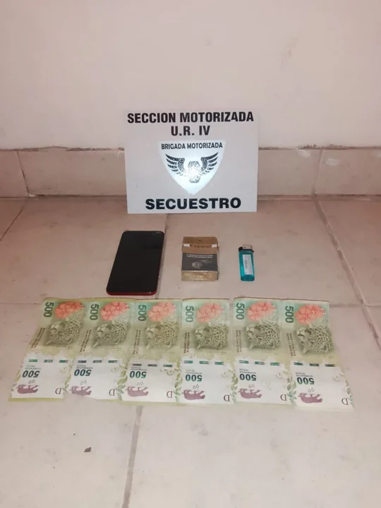 Se dio a la fuga con una moto robada pero fue aprehendido por la policía