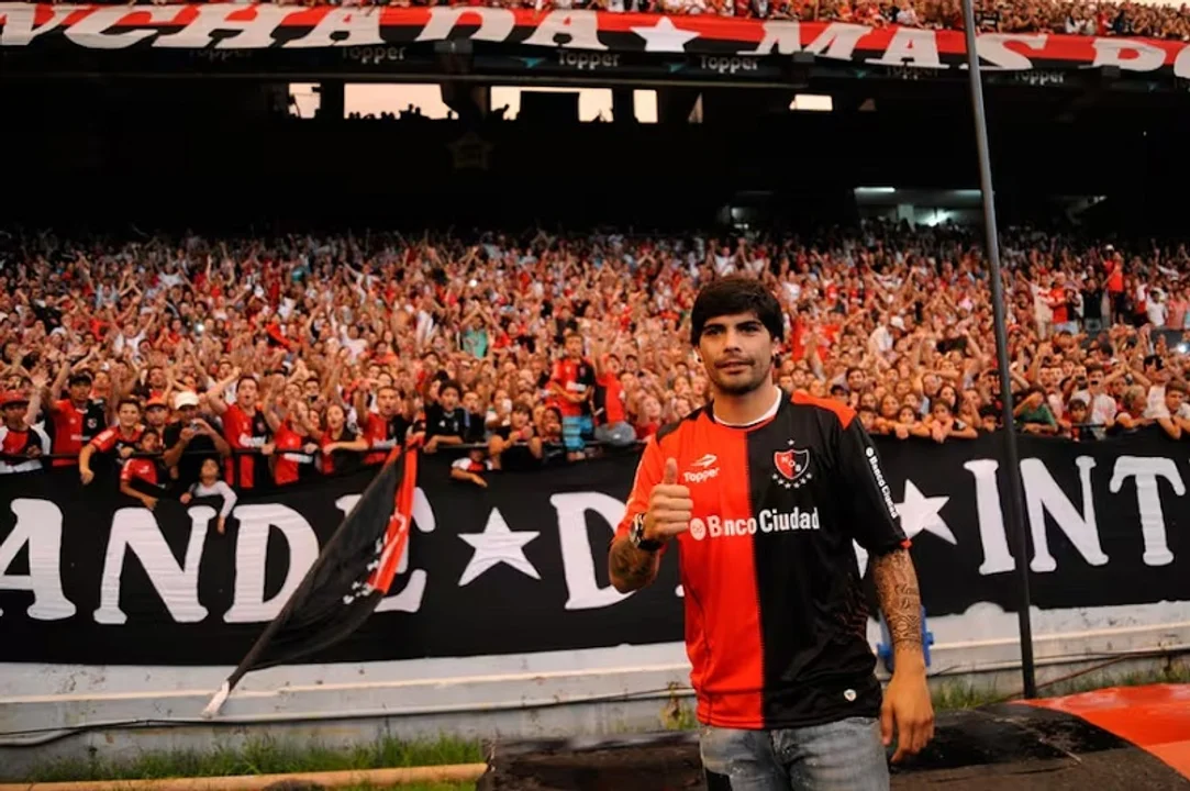 Banega evalúa su regreso al fútbol argentino y se acerca a Newell’s