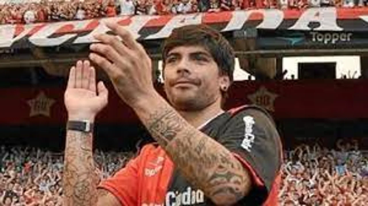 Astore confirmó que Newell's negocia el regreso de Banega
