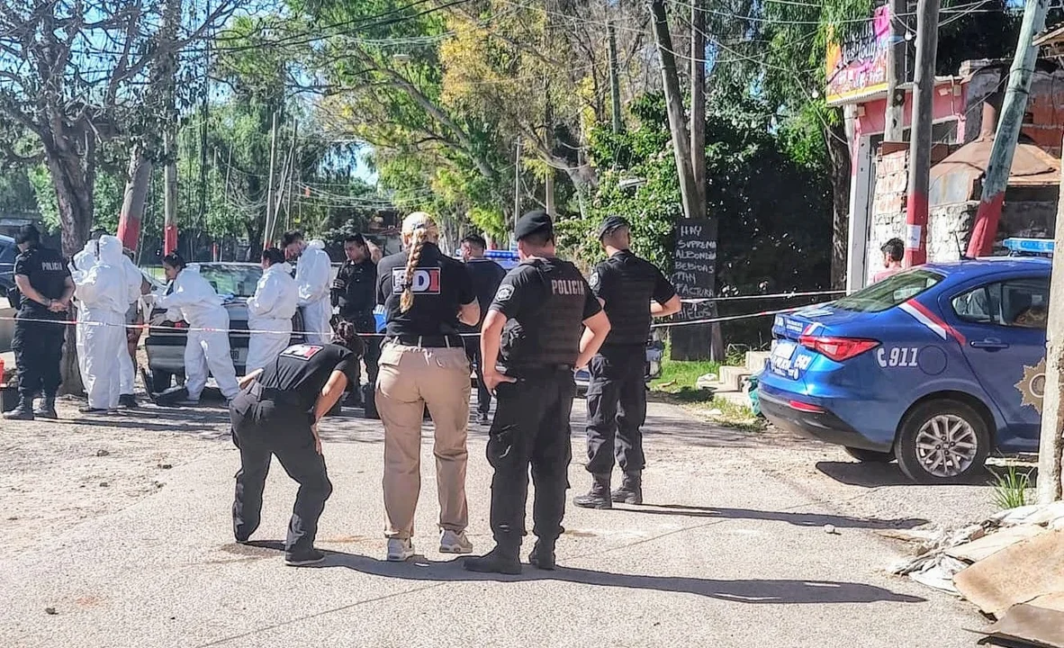 Asesinaron a tiros a un joven en barrio El Mangrullo