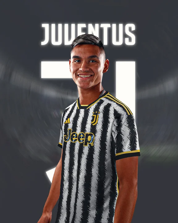 La Juventus sorprende y compra al exRacing, Carlos Alcaraz