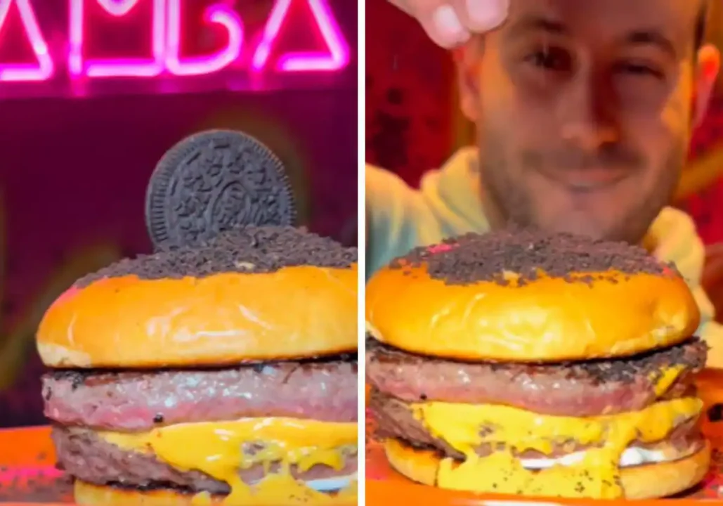 Insólito: un restaurante ofrece hamburguesas con oreo