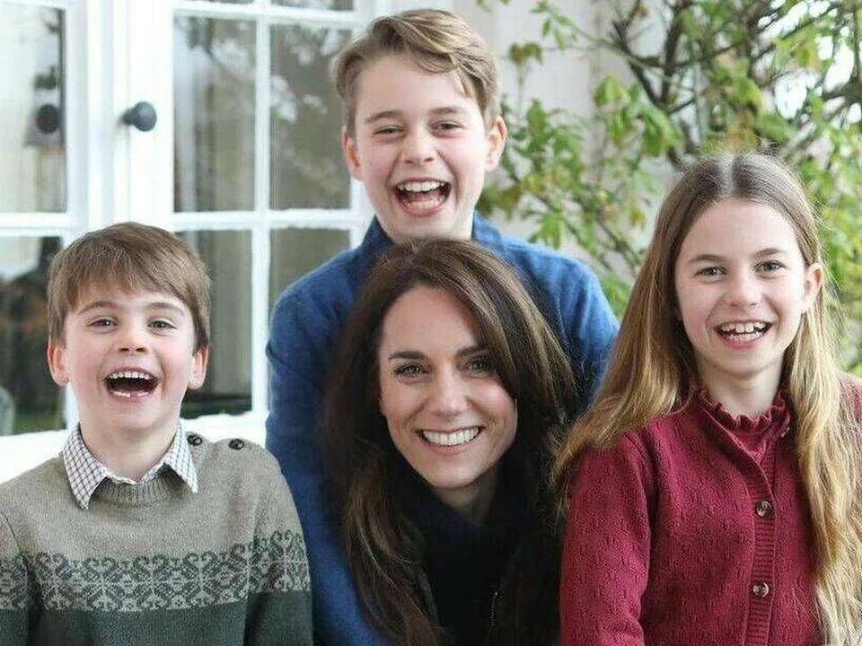 La manipulación de una foto desata el caos en la monarquía británica