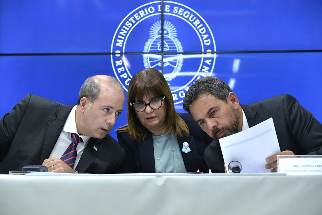 Bullrich anunció desmantelamiento de una red narco y varias detenciones