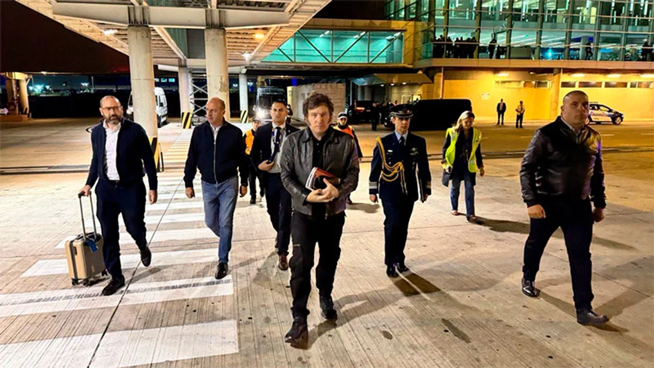Milei suspende su viaje y vuelve al país tras el ataque de Irán a Israel