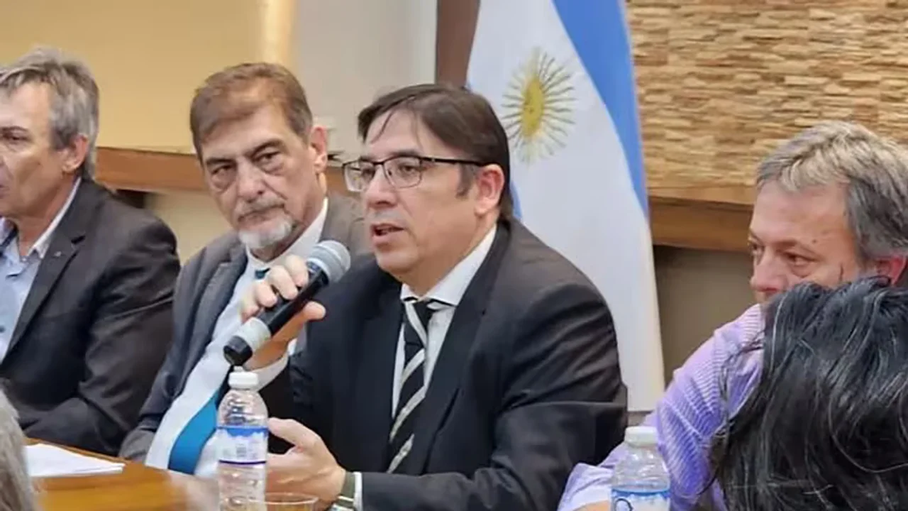 El gobierno desplazó al subsecretario de Políticas Universitarias