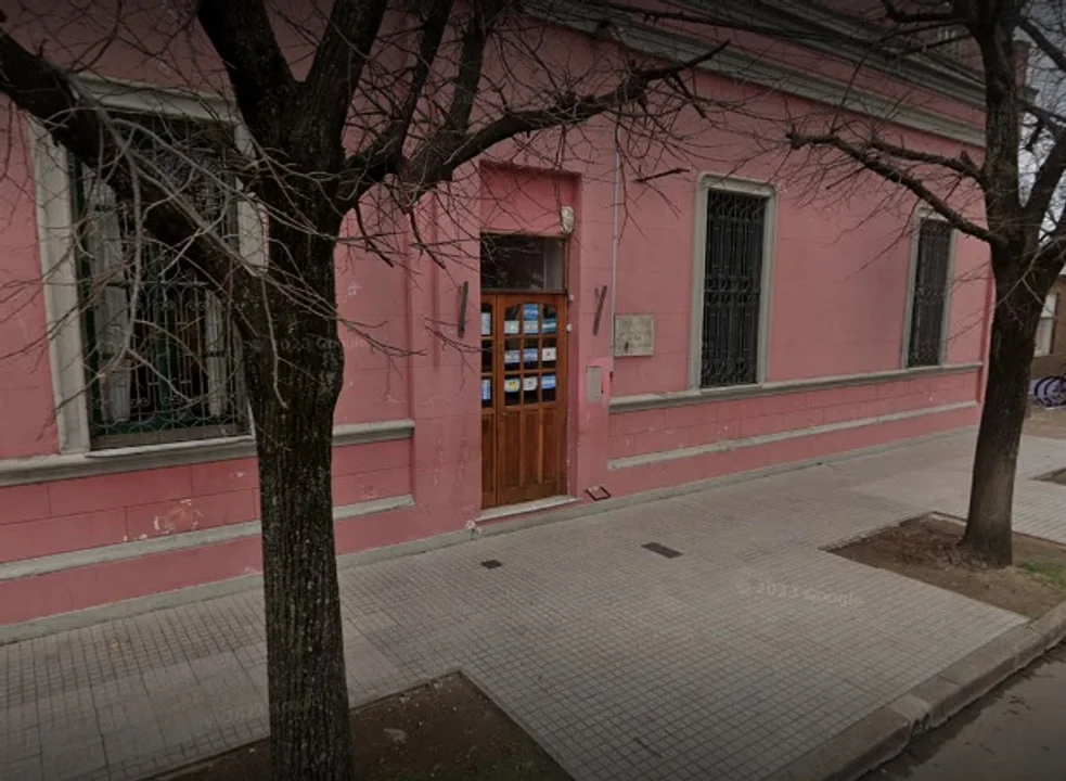 Volverán los traslados de alumnos a la Escuela Taller 'Manuel Belgrano'