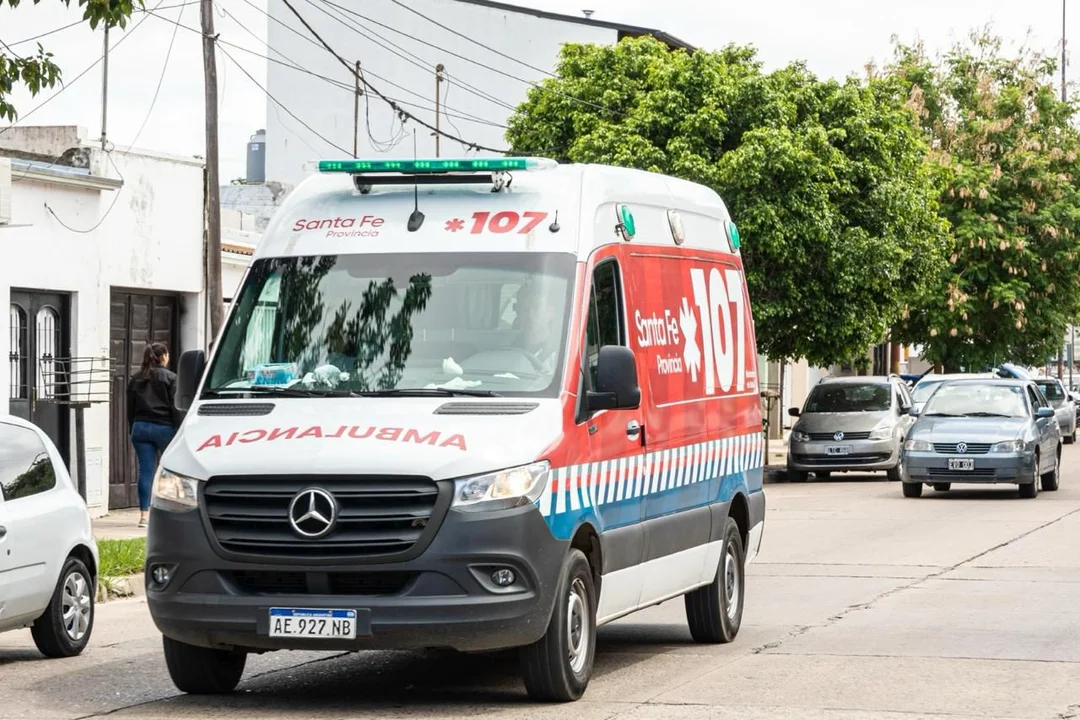 La Provincia comprará 150 ambulancias y minibús