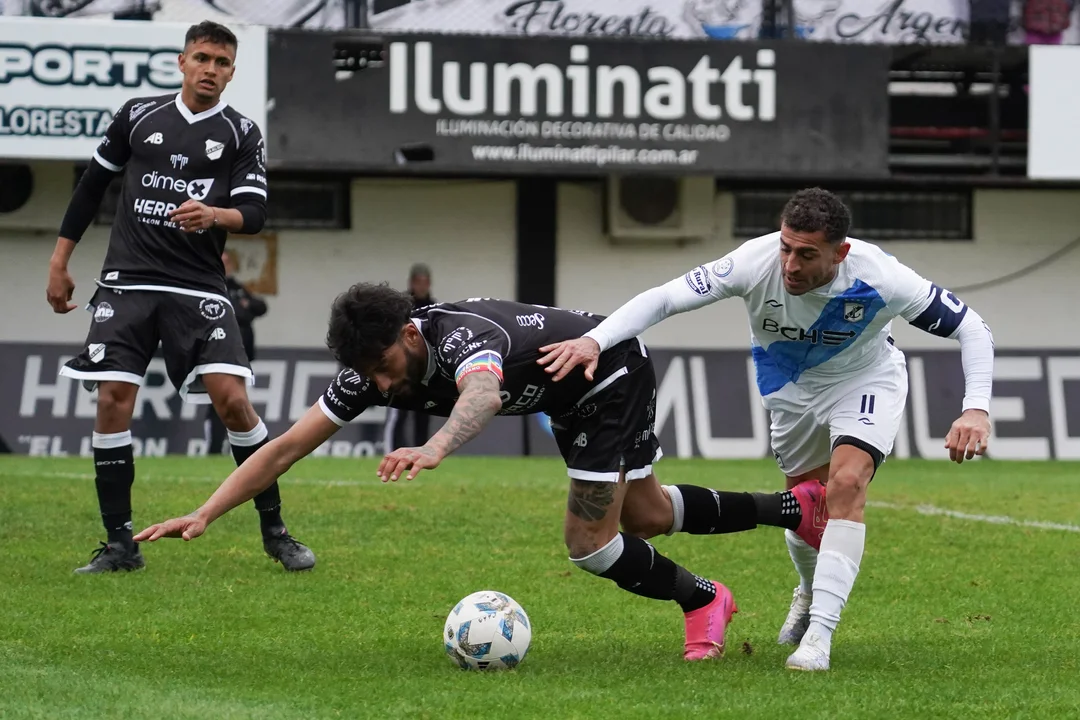 El penal inventado que le regalaron a All Boys para empatar