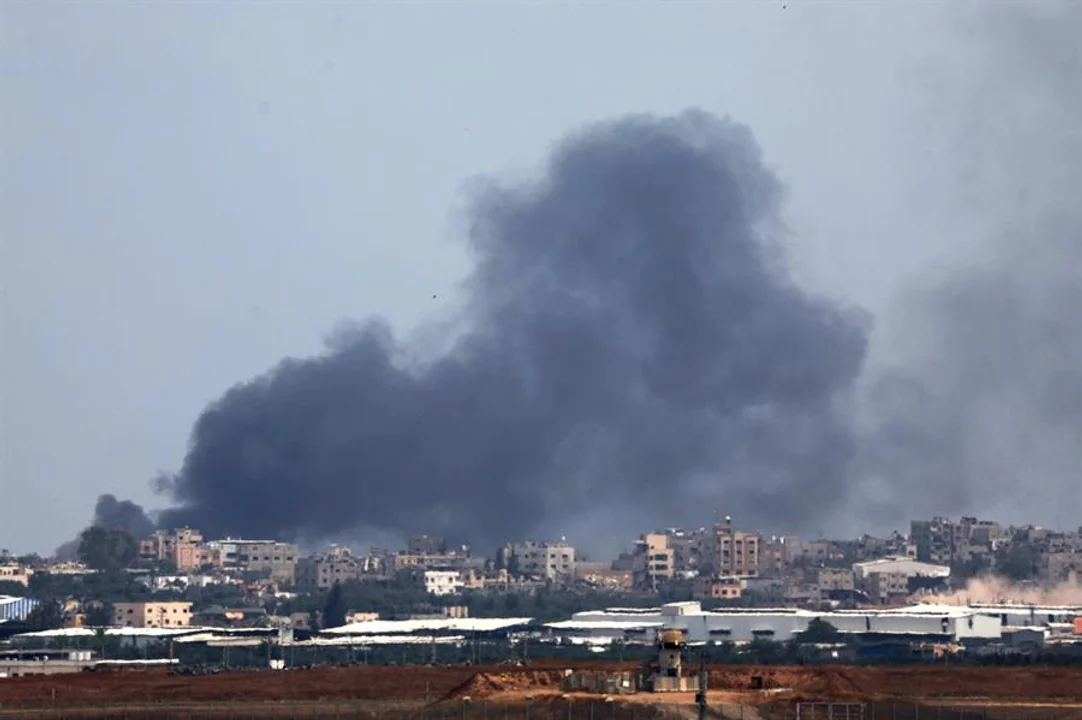 Más de 40 muertos en Gaza, incluido un niño, por bombardeos israelíes