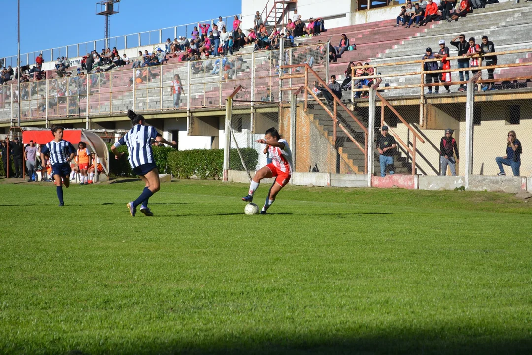 Se juega el clásico de la ciudad en la Copa Santa Fe