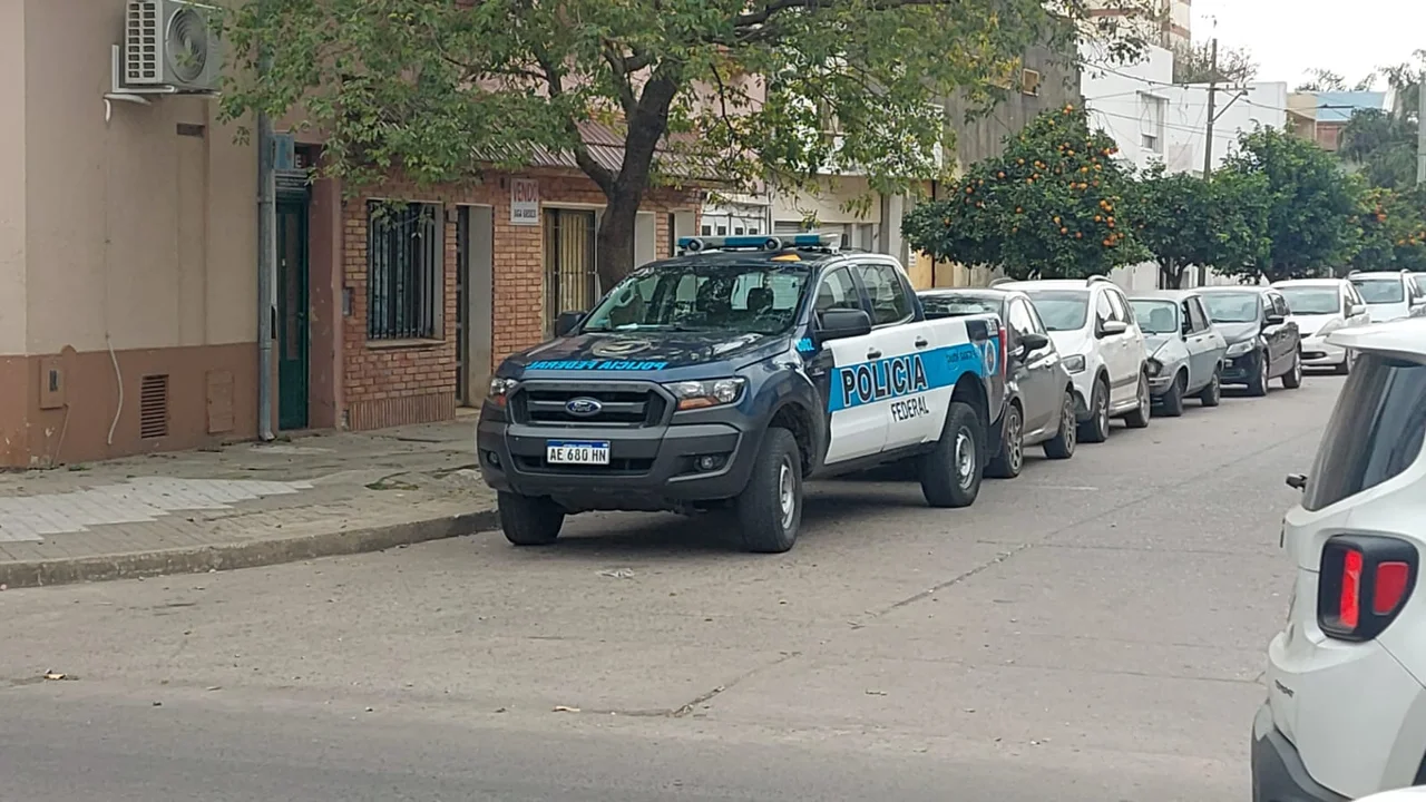 La Policía Federal trabaja en varios puntos de la ciudad de Casilda