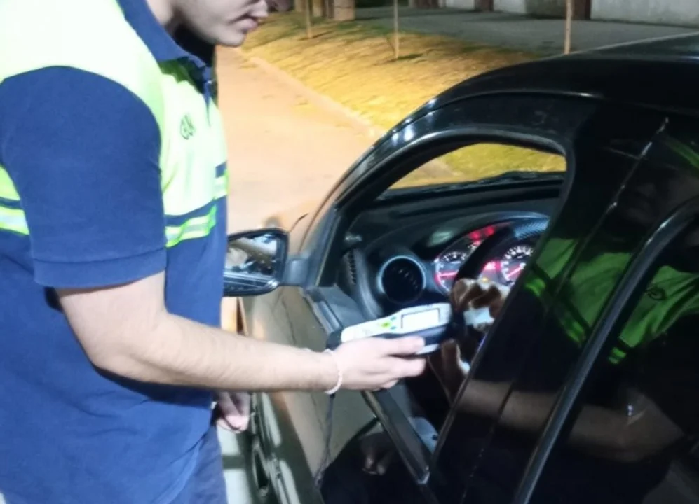 Continúan las alcoholemias positivas y secuestros de vehículos