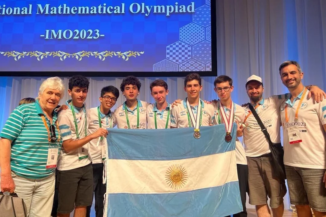 Un alumno del Poli clasificó a las Olimpíadas Matemáticas pero faltan fondos para viajar