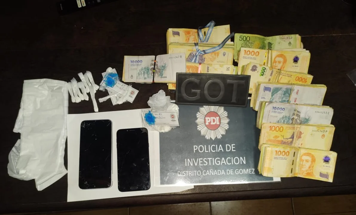 Detuvieron a un menor y una mujer por microtráfico 