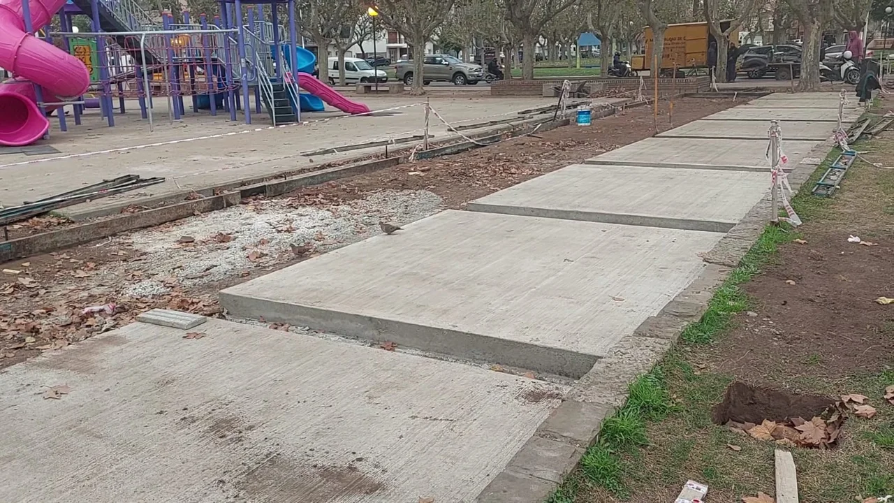 Construcción de nueva rotonda y mejoras en Plaza de los Juegos