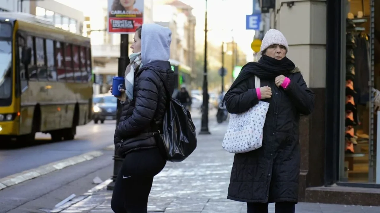 Un domingo húmedo y frío en la ciudad