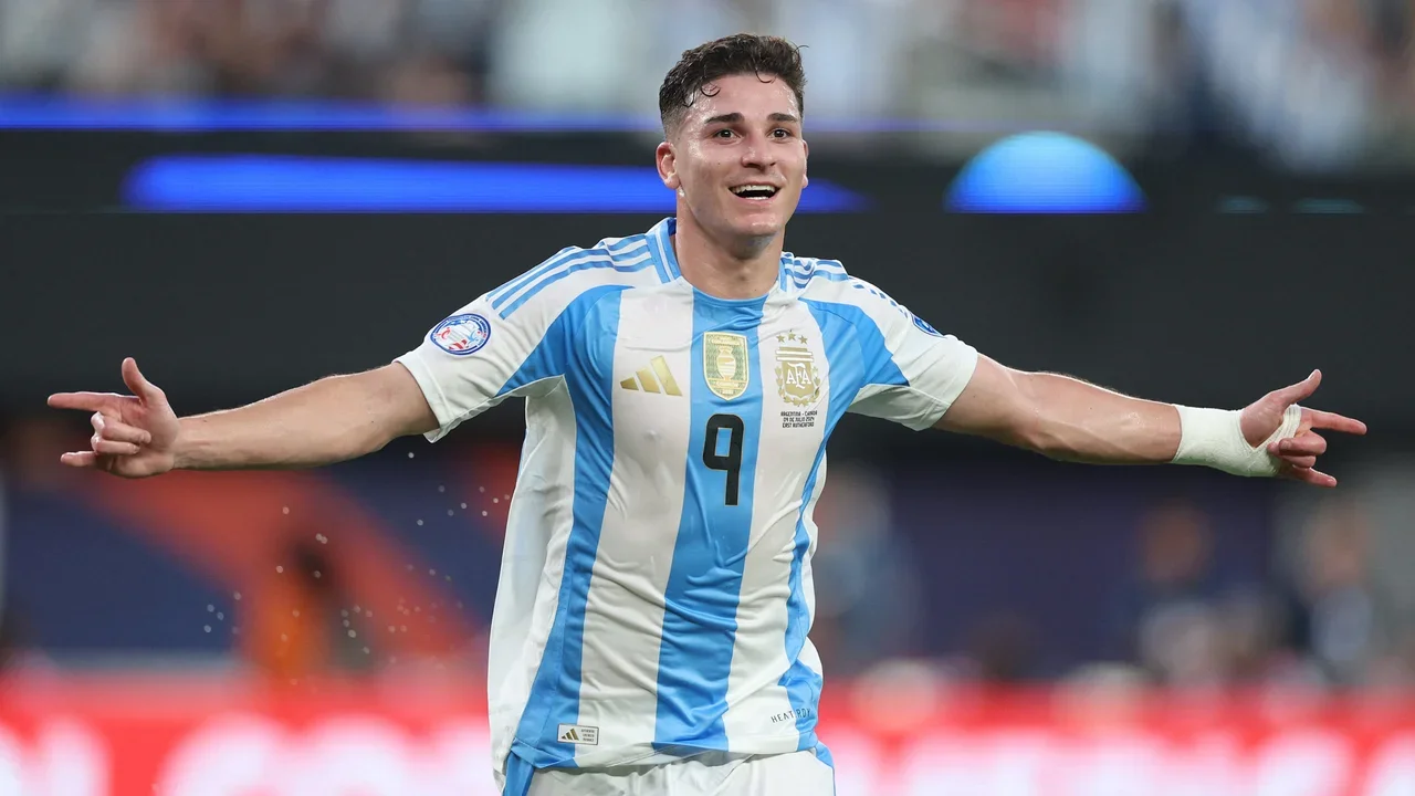 Argentina ganó 2 a 0 contra Canadá y es finalista en la Copa América