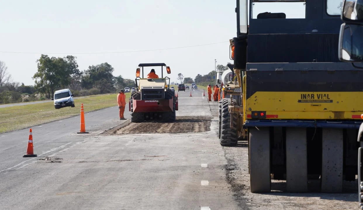Obras en autopista Rosario-Santa Fe: varios tramos reducidos por reparaciones