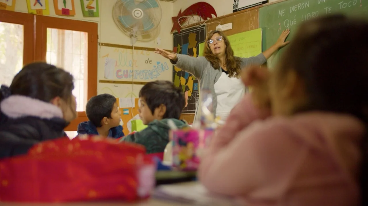 Asistencia Perfecta: más de 52 mil docentes recibieron el incentivo en julio