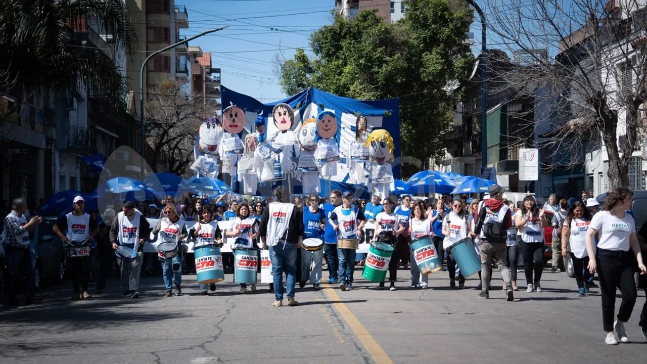 Manifestación gremial contra la reforma. 