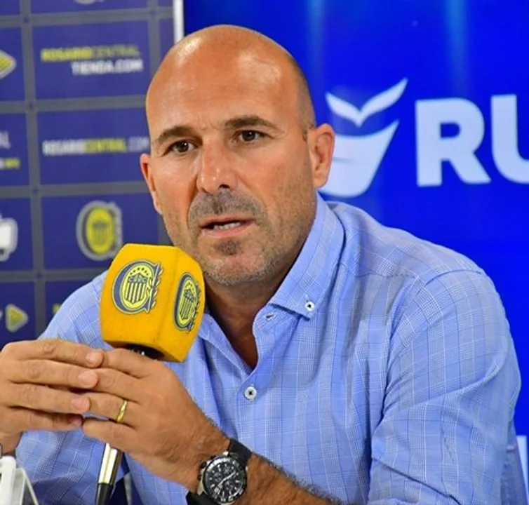 Reunión entre Belloso, Lequi y jugadores por los malos resultados