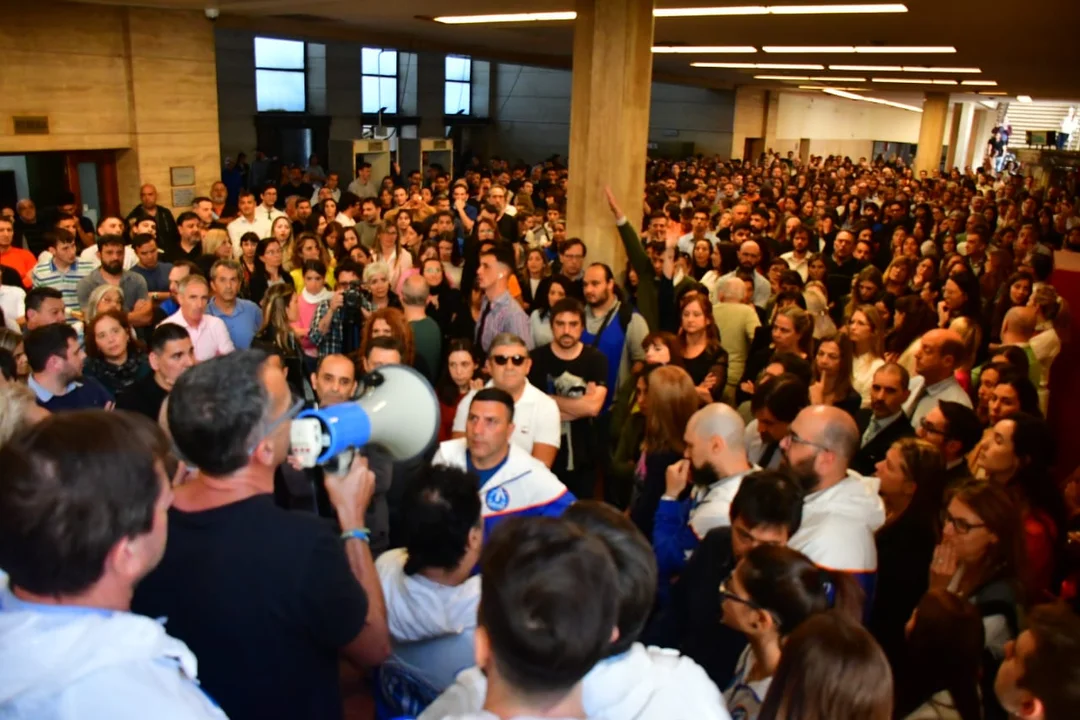 Fuerte reclamo en Tribunales de empleados judiciales que piden reunión con Pullaro