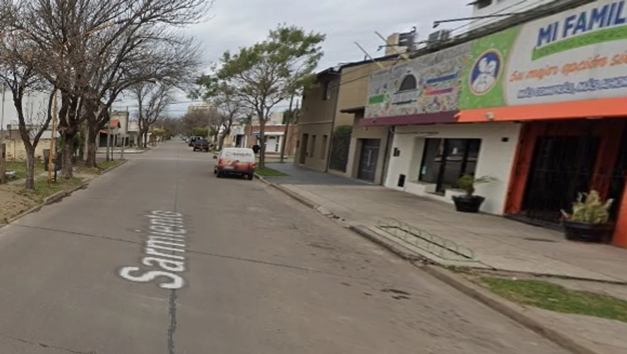 Robo a mano armada a plena luz del día y en el barrio Centro