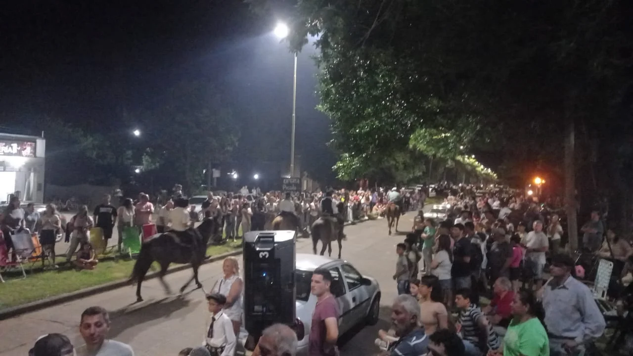 Casilda celebró el Día de la Tradición con el Festival Alberdi Canta y Baila