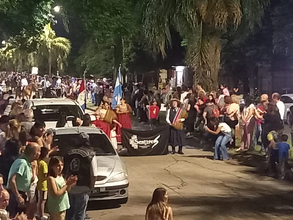 Casilda celebró el Día de la Tradición con el Festival Alberdi Canta y Baila